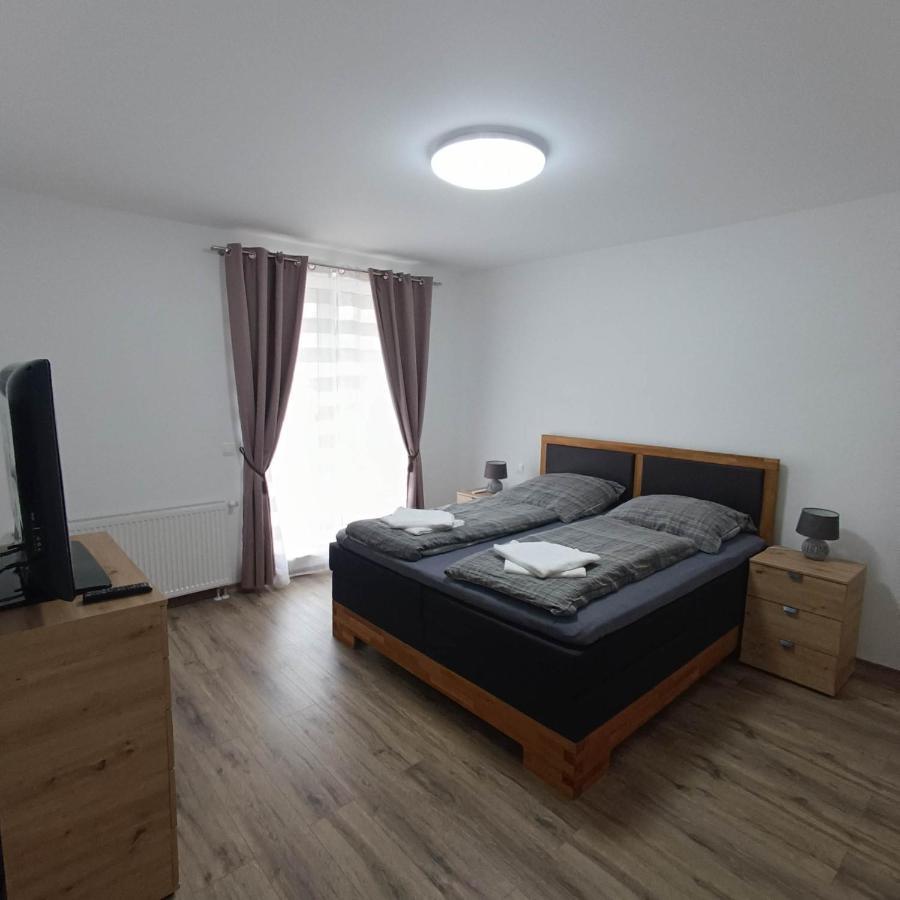 Neue, Moderne Penthousewohnung Sighişoara Eksteriør billede